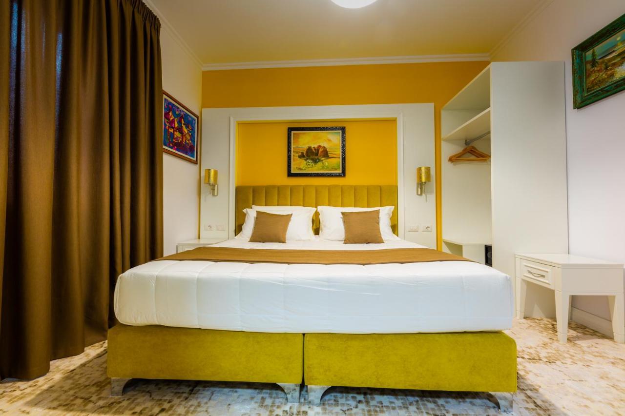 Art Hotel Tiranë Ngoại thất bức ảnh