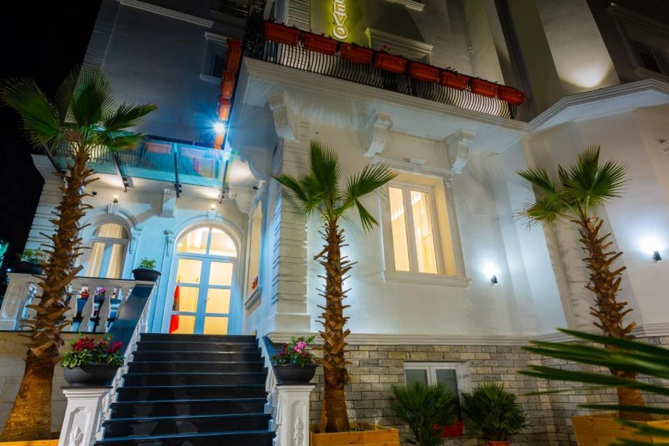 Art Hotel Tiranë Ngoại thất bức ảnh
